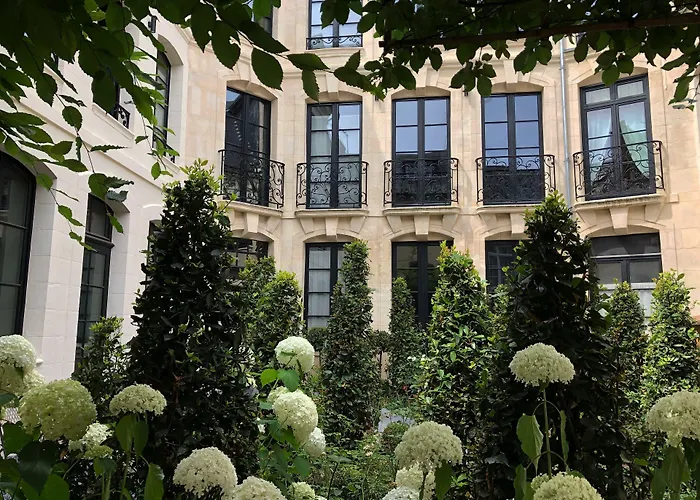 Les Maisons De Léa - Restaurant&Spa**** De CharmeSpa Hotel